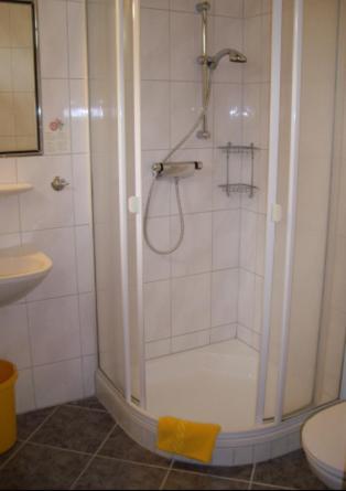 Hotel-Pension Stallinger Weyregg Rum bild